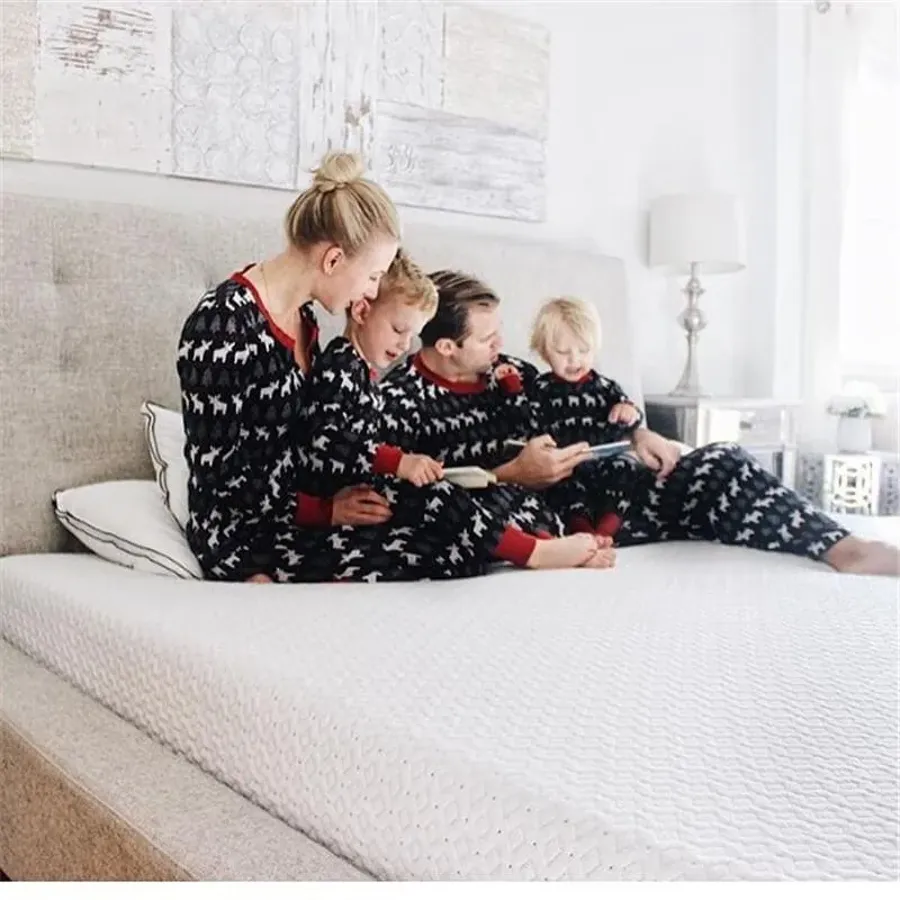 Christmas Theme Patterned Family Matching Pajamas Sets