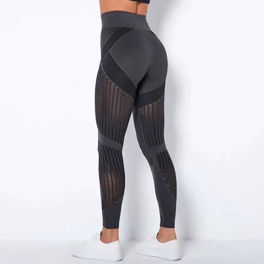 Seamless Knitted Striped Yoga Pants